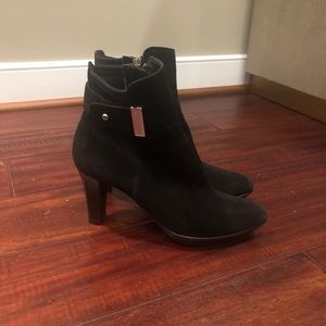 Aquatalia black suede heeled booties